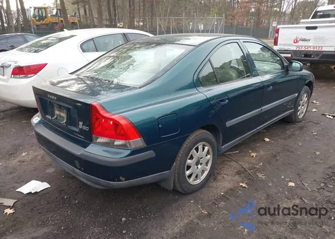 2001 Volvo S60 2.4 from USA, damaged, VIN YV1RS61R612046465